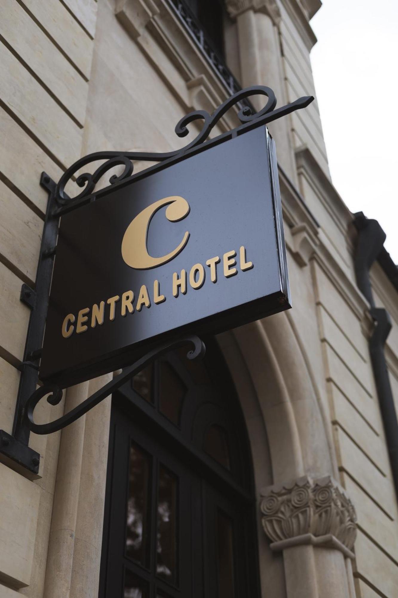 Central Hotel Kutaisi Exterior foto